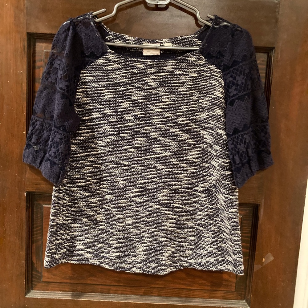 Postage Stamp by Anthropologie Top with Lace Sleeves